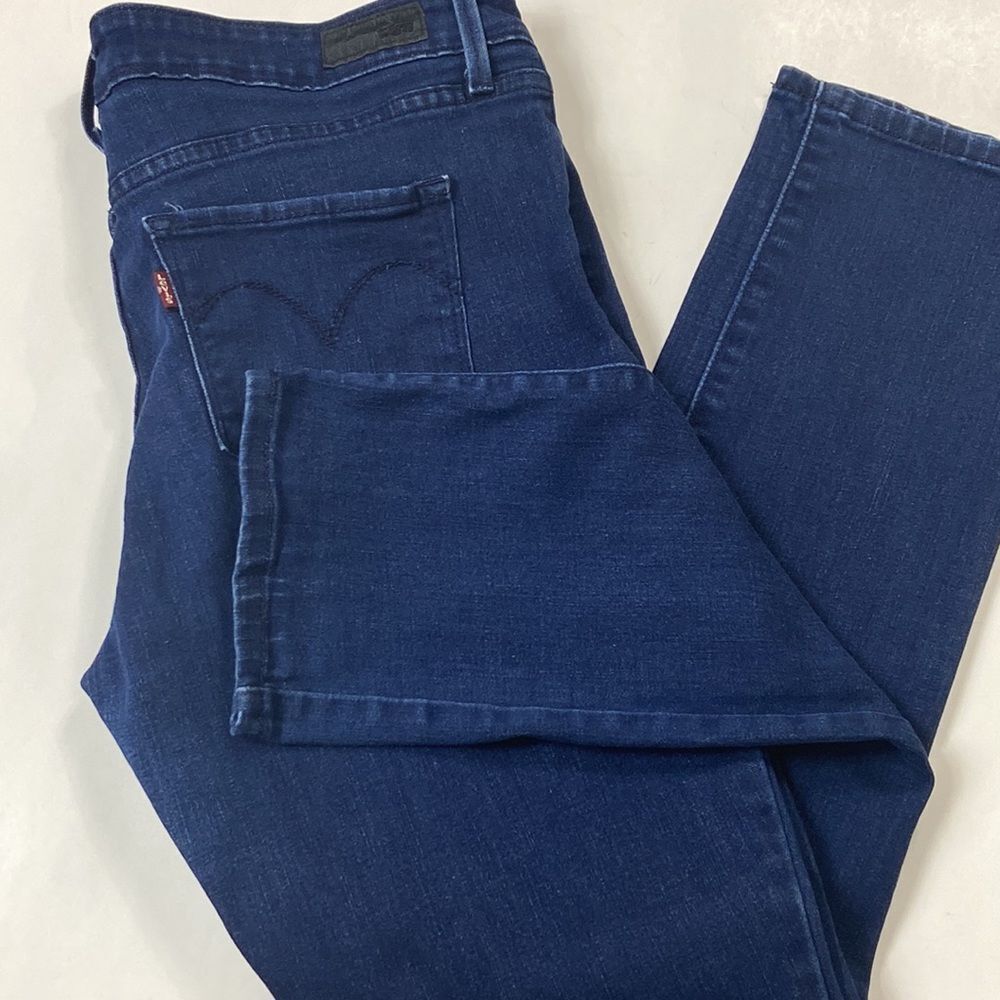 Levi’s Slight Curve Women Jeans Size 12